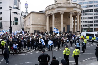 PROTESTI NA ULICAMA IZRAELA: 15.000 demonstranata u maršu jedinstva - imaju samo jedan zahtev!