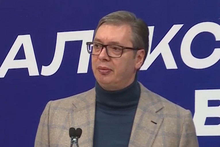 "NEKA VAM DANI BUDU ISPUNJENI DUHOVNOM RADOŠĆU I SVAKIM DOBROM"! Predsednik Vučić čestitao Ramazan vernicima islamske veroispovesti u Srbiji!