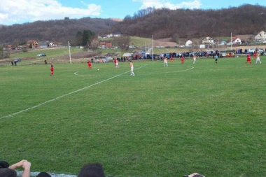 "JEŽEVI" ZNAJU SA LAZARICOM: Jesenji prvak je savladan i na svom terenu, liga je dobila novog lidera!