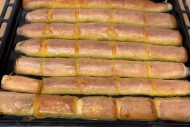 RECEPT ZA PITU OD KOKOSA: Ništa sočnije niste probali, baklava ide u ZABORAV!