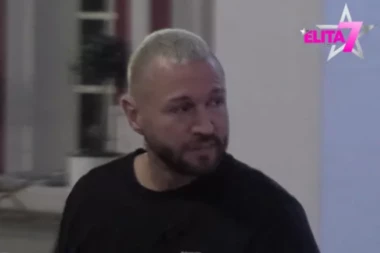 ŠA NE DOZVOLJAVA MIONI DA GA OSTAVI: Popucao po svim šavovima, prolazi kroz AGONIJU!