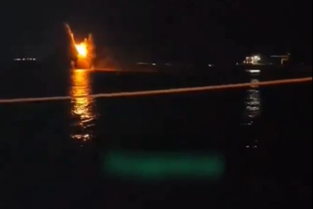 OKRNJENA POMORSKA MOĆ RUSIJE: Ukrajinci uništili još jedan ponos Crnomorske flote (VIDEO)