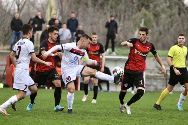 REMI U ZRENJANINU: Radnički i Kabel na prolećnoj premijeri bez golova! (FOTO GALERIJA)