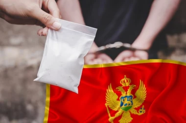 POLICIJSKA AKCIJA U NIKŠIĆU: Uhapšen diler droge, u automobilu mu pronađeno više paketića opojnih supstanci!