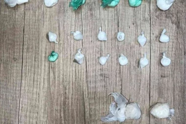 UHAPŠEN MALOLETNIK: Mladić (16) iz Kule osumnjičen za neovlašćeno držanje opojnih droga! (FOTO)