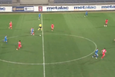 REMI U GORNJEM MILANOVCU: Arambašić "sa kreča" i mladi Milojević po jednom tresli mreže!