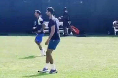 NOVAK IGRAO FUDBAL SA HRVATOM! Đoković napravio POTEZ za PAMĆENJE! Ni sam nije mogao da VERUJE! (VIDEO)