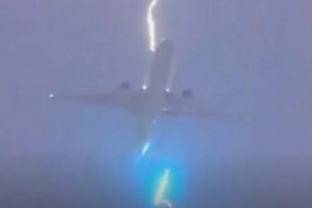 NESTALI AVION KONAČNO JE PRONAĐEN? Pojavio se signal za koji svi veruju da je "ONAJ PRAVI" (FOTO)