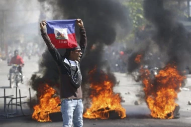 OGLASILA SE UN: Politika, nasilje i smrt vođa bandi - Šta se zaista dešava u Haitiju?