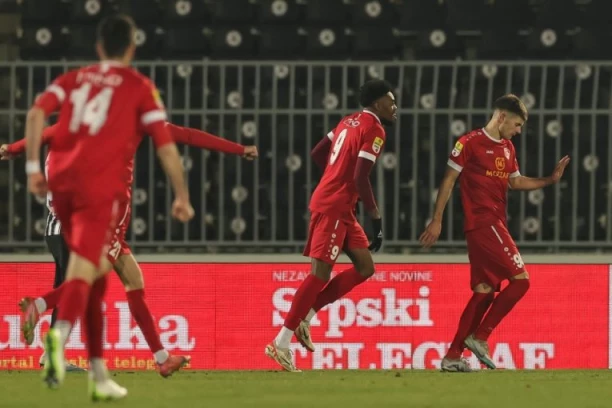 KRAGUJEVČANI SE NE ZAUSTAVLJAJU! Radnički 1923 VEZAO šestu u nizu! Gosti se SLADILI! (VIDEO)