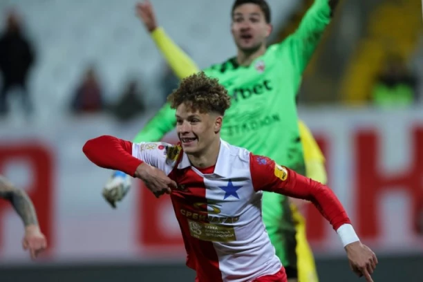 LUDILO U SUPERLIGI SRBIJE! Lučanci SRUŠILI kletvu i dobili Čuku! Sin LEGENDARNOG reprezentativca PRIZEMLJIO "zmajeve" u 90. minutu!