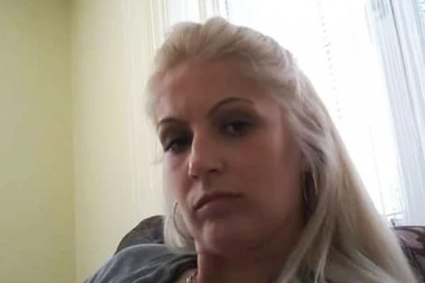 POLICAJAC IZ POŽAREVCA UBIO BIVŠU DEVOJKU PRED NJENIM NOVIM DEČKOM: Ispalio joj tri hica u grudi, nije joj bilo spasa!