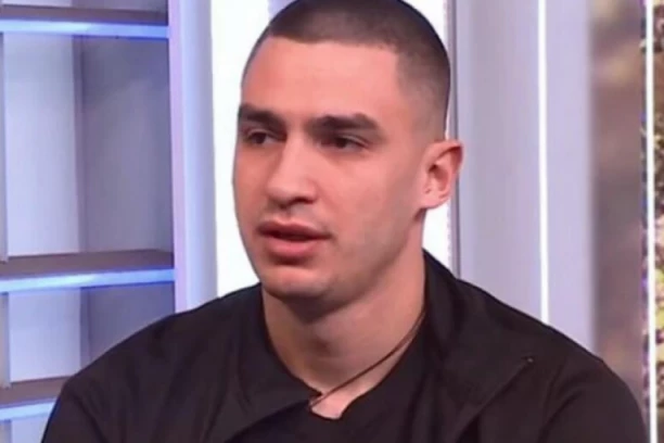 ZBOG PSEĆE DLAKE DOBIO CISTU, RASLA JE U NJEMU 14 GODINA! Borisu su pluća ISTRULILA, bio je u životnoj opasnosti: Zbog ovakve sudbine danas radi OVO!