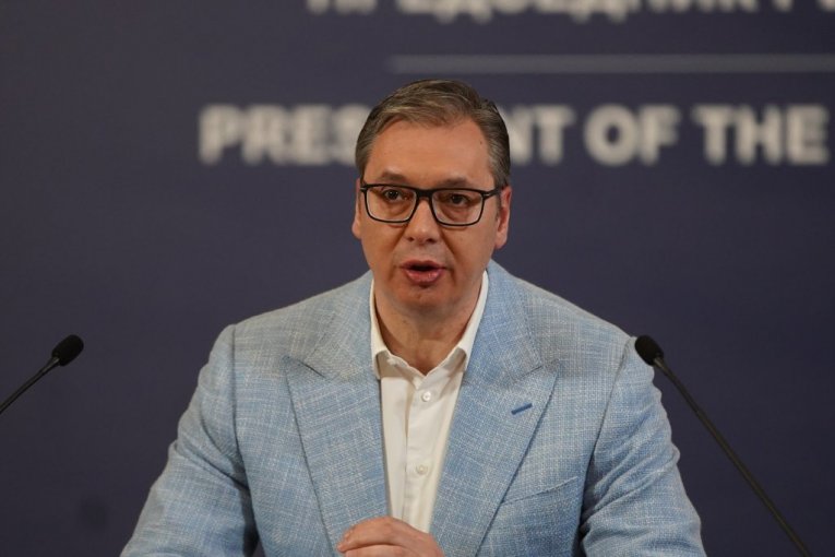 "NAŠA SRBIJA JE NA VEOMA POKVAREN NAČIN NAPADNUTA, ONA JE NAŠA NAJVEĆA SVETINJA" Predsednik Vučić poslao važnu poruku (FOTO)