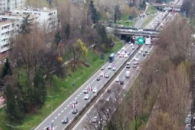 Autoput Novi Beograd