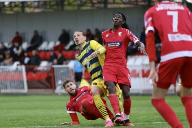 "ADMIRALBET ARENA" JE OVOGA PROLEĆA NEOSVOJIVA TVRĐAVA: Blagojević autogolom rešio komšijski derbi - iz Sremske Mitrovice se vidi i elita!