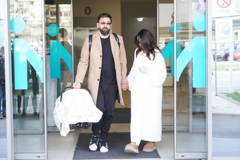 Ognjen Amidžić i Mina Naumović