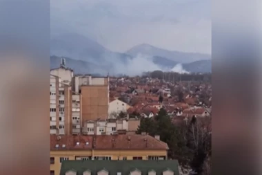 POŽAR U ČAČKU: Gusti oblak dima se nadvija nad gradom