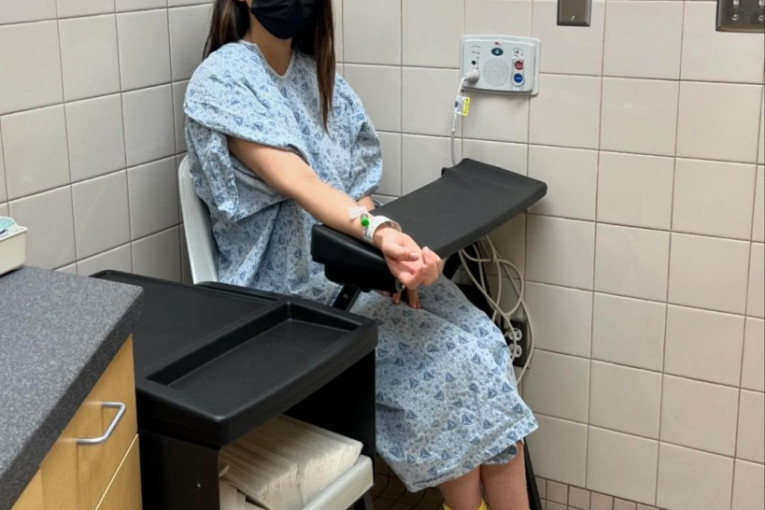 Olivija Mun boluej od raka dojke