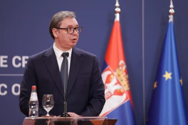 VUČIĆ SUTRA U VALJEVU: Predsednik obilazi vrtiće "Mali princ" i "Palčica"