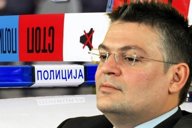 FINANSIJSKA INSPEKCIJA ČEŠLJA SVE OSUMNJIČENE ZA KRAĐU ORDENJA! Homen i ekipa pod lupom!