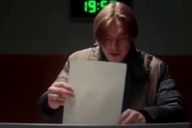 RUSKA NOĆNA MORA ILI IZBORNA KAMPANJA? Pogledajte bizarni spot kojim Putin poziva Ruse da izađu na izbore (VIDEO)