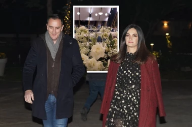 "NE ZNAM VEĆU LJUBAV I LEPŠI BRAK" Sergej Ćetković proslavio ČETVRT VEKA braka sa Kristinom - ovaj romantični gest će vas RASPLAKATI! (VIDEO)