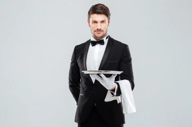 OBRATITE PAŽNJU KAD KONOBAR RADI OVO Jedan suptilan trik vam izbija lovu iz džepa!