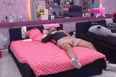 JANJUŠ PRIČAO O BIVŠIM DEVOJKAMA, PA POMENUO MAJU! Aneli Ahmić se ovo neće dopasti! (FOTO)