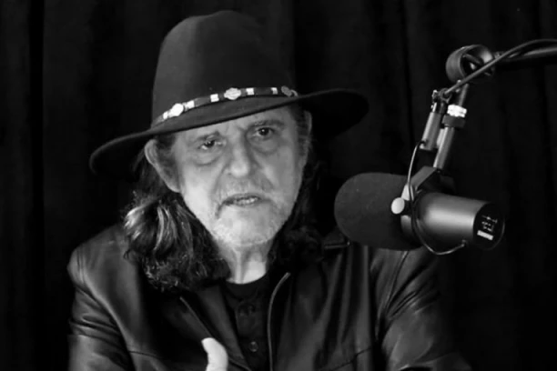 UMRO ČUVENI SRPSKI PEVAČ: Duga i teška bolest mu ODNELA ŽIVOT!