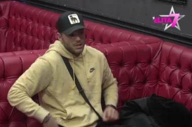 BIVŠEG DEČKA TEODORE DŽEHVEROVIĆ NISTE VIDELI U GOREM IZDANJU: Anđelo besan kao RIS zbog Matore, sprema joj HAOS zbog Anite!