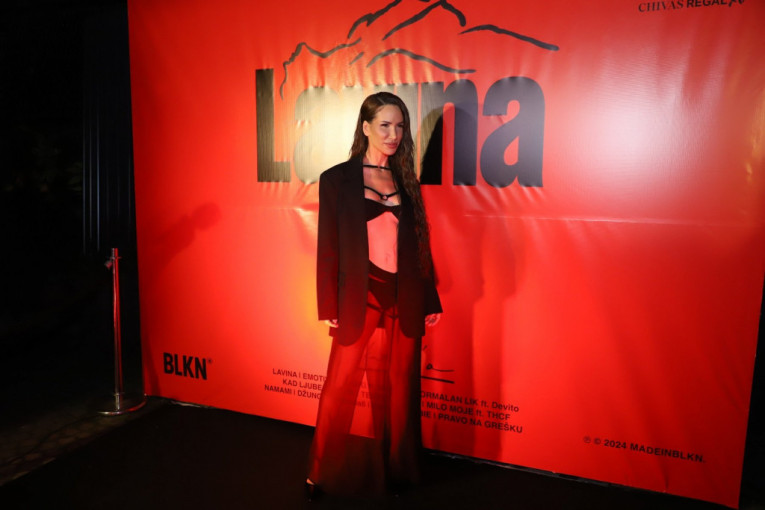 Nikolija Jovanović novi album "Lavina" 