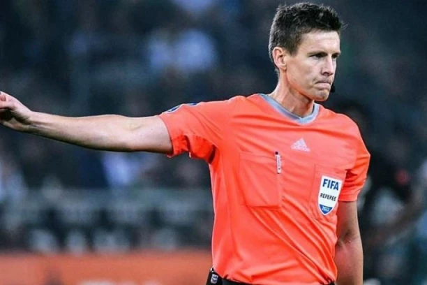 DA LI SRBIJA TREBA DA KRENE KORACIMA HRVATA? STRANCI dele pravdu u DERBIJIMA u komšiluku!