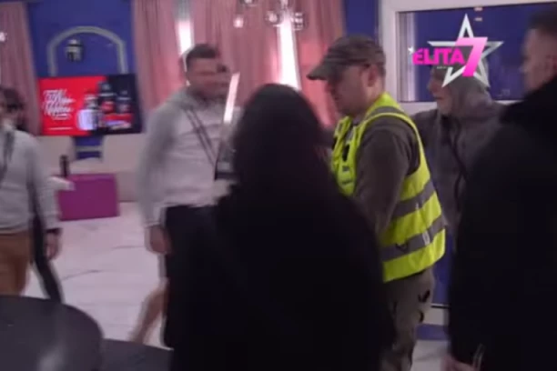 SKANDALOZNI SNIMAK IZ ELITE! Produkcija HITNO morala da reaguje, takmičari PODIVLJALI zbog OVE INFORMACIJE!