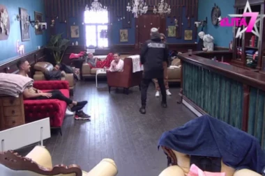 OVAJ TAKMIČAR NAPUŠTA USKORO "ELITU", OTKRIVEN I PRAVI RAZLOG: Kada se pojavio na vratima svi su se ŠOKIRALI, totalni preokret u rijalitiju!