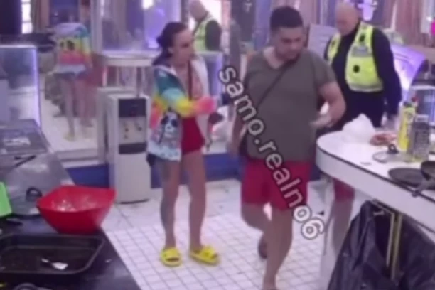 IMANJE U ŠIMANOVCIMA TOTALNO DEMOLIRANO: Bebica porazbijao sve u kući, obezbeđenje doletelo sa svih strana!