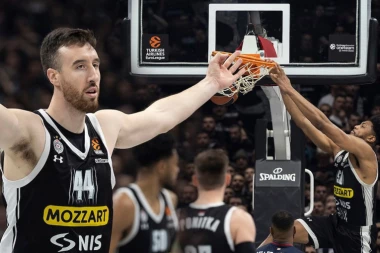 PARTIZANOVI "TORNJEVI BLIZANCI": Kaminski i Kaboklo U TANDEMU VODE crno-bele u plej-in!