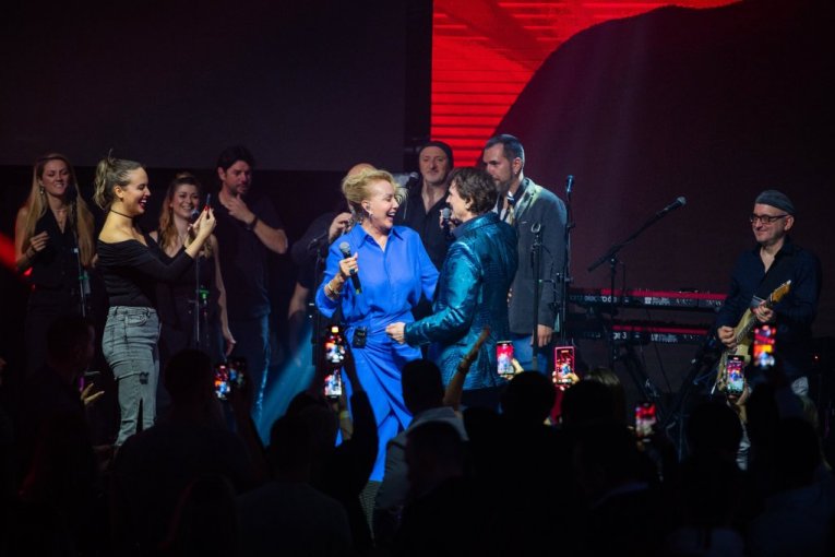 Lepa Brena i Zdravko Čolić