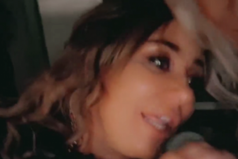 Ana Nikolić se pobila sa Jovanom Jeremič oko mikrofona