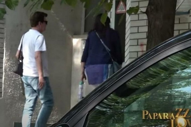 Momčilo Bajagić Bajaga sa novom devojkom