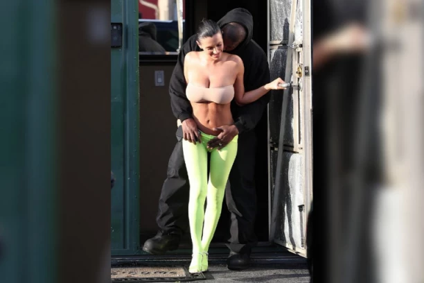 VAPAJ OČAJNOG OCA KOJI GLEDA ĆERKU NAGU U MEDIJIMA: Za skidanje BJANKE svi krive KANJEA VESTA, dok joj roditelji poručuju OVO