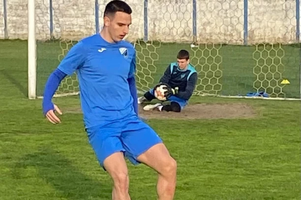 DOBRO POZNATO LICE SE VRAĆA NA TEREN: Trener Puškarić će dobiti još jednog igrača u rotaciji za naredni period!