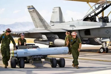 GRČKA ŠALJE UKRAJINI RAKETE ZUNI IZ VREMENA VIJETNAMSKOG RATA: Ti projektili se masovno upotrebljavaju u aktuelnom sukobu