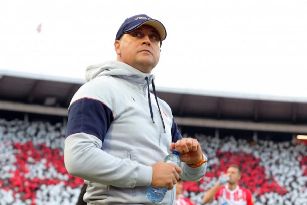 ŠOK PRED MEČ SA UBLJANIMA! Milojević i Zvezda ostali bez VELIKOG pojačanja!