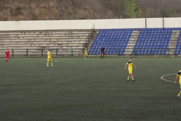 STUDENTI "POLOŽILI" NOVI ISPIT: Prolećni semestar baš dobro "leži" žuto-plavima!