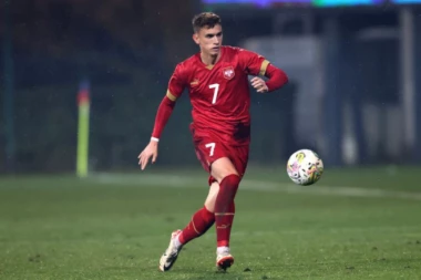 EPSKA BLAMAŽA SRPSKE REPREZENTACIJE: Remi sa Luksemburgom!