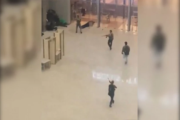 PORODICE POGINULIH U MASAKRU KOD MOSKVE TUŽILE VLASNIKE "KROKUSA": Neočekivan obrt u slučaju koji je rasplakao celu Rusiju