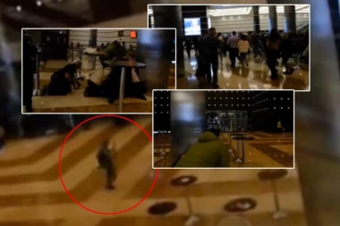 JEZIVA SCENA IZ MOSKVE! OVO JE TRENUTAK KADA SU TERORISTI ULETELI U HALU: Ljudi uspaničeno trče i vrište, dok napadači ispaljuju rafalnu paljbu - NIJE IM BILO SPASA! (VIDEO)