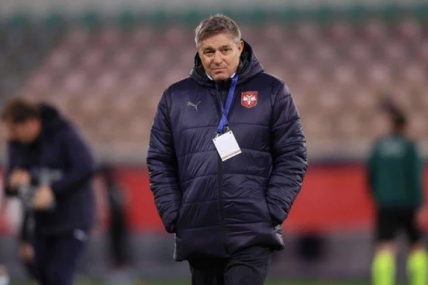 "BOMBA"! PIKSI PRODUŽIO MANDAT NA KLUPI SRBIJE! Evo do kada će predvoditi "orlove"!