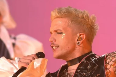 OSEĆAM SE PONIZNO: Bejbi Lazanja se oglasio pred nastup u finalu Evrovizije, njegove reči DIRNULE su mnoge!